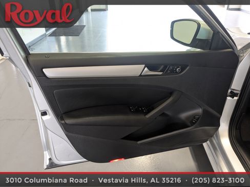 Used 2013 Volkswagen Passat 2.5 SE FWD image 14