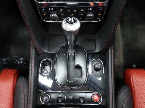 Used 2017 Bentley Flying Spur S W12 AWD/4WD image 38