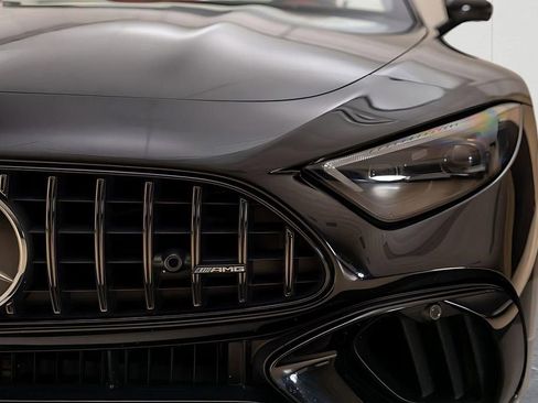 Used 2022 Mercedes-Benz SL 63 AMG 4MATIC image 18