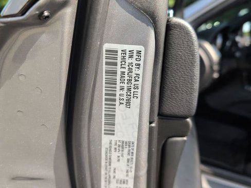 Certified 2021 Jeep Grand Cherokee Limited AWD/4WD image 26