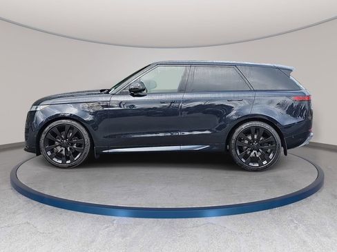 New 2026 Land Rover Range Rover Sport Dynamic SE AWD/4WD image 8