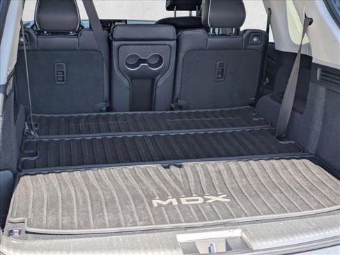 Used 2022 Acura MDX SH-AWD w/ Advance Package image 6