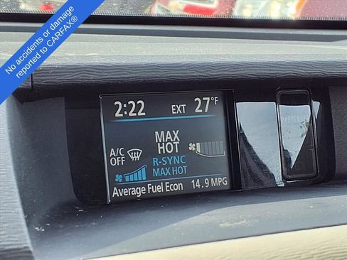 Used 2014 Toyota Sienna L image 26