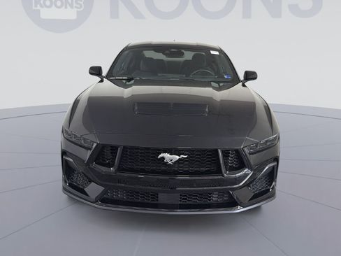 Used 2025 Ford Mustang GT RWD image 11