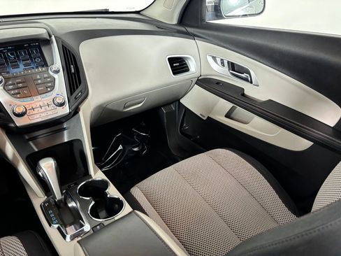 Used 2015 Chevrolet Equinox LT w/ Chrome Appearance Package image 27