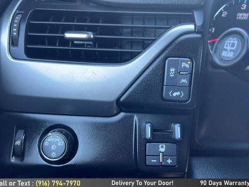 Used 2016 Chevrolet Tahoe LTZ image 31