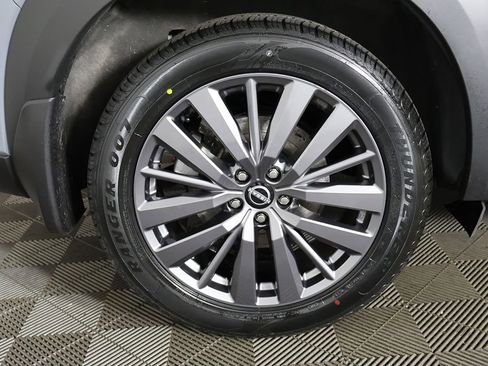 Used 2024 Nissan Pathfinder SL w/ SL Premium Package AWD/4WD image 24