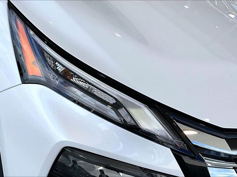 Used 2026 Nissan Rogue SV FWD image 26