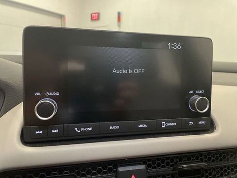 Certified 2025 Honda HR-V LX image 16