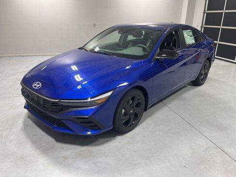 New 2026 Hyundai Elantra Sport FWD image 3