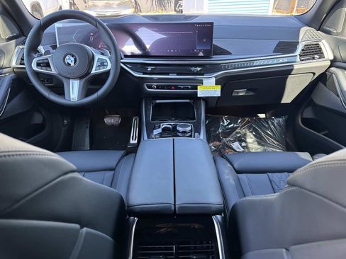 New 2026 BMW X5 xDrive40i w/ M Sport Package image 16