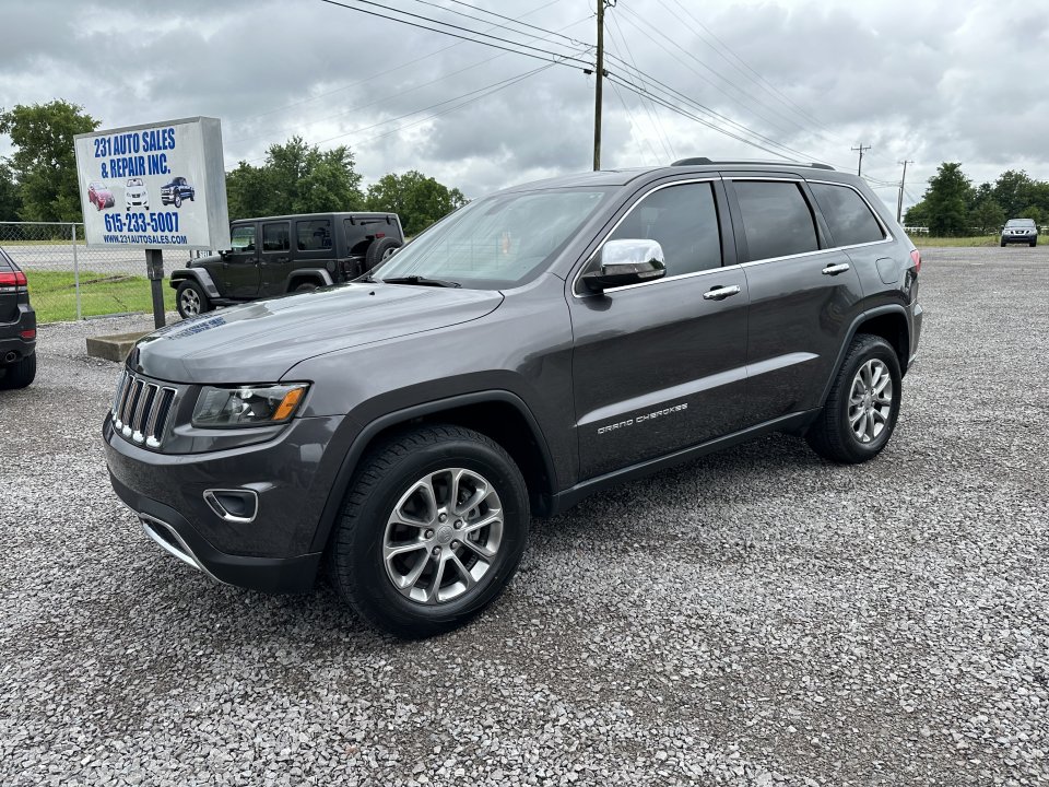 Used 2016 Jeep Grand Cherokee Limited RWD image 1