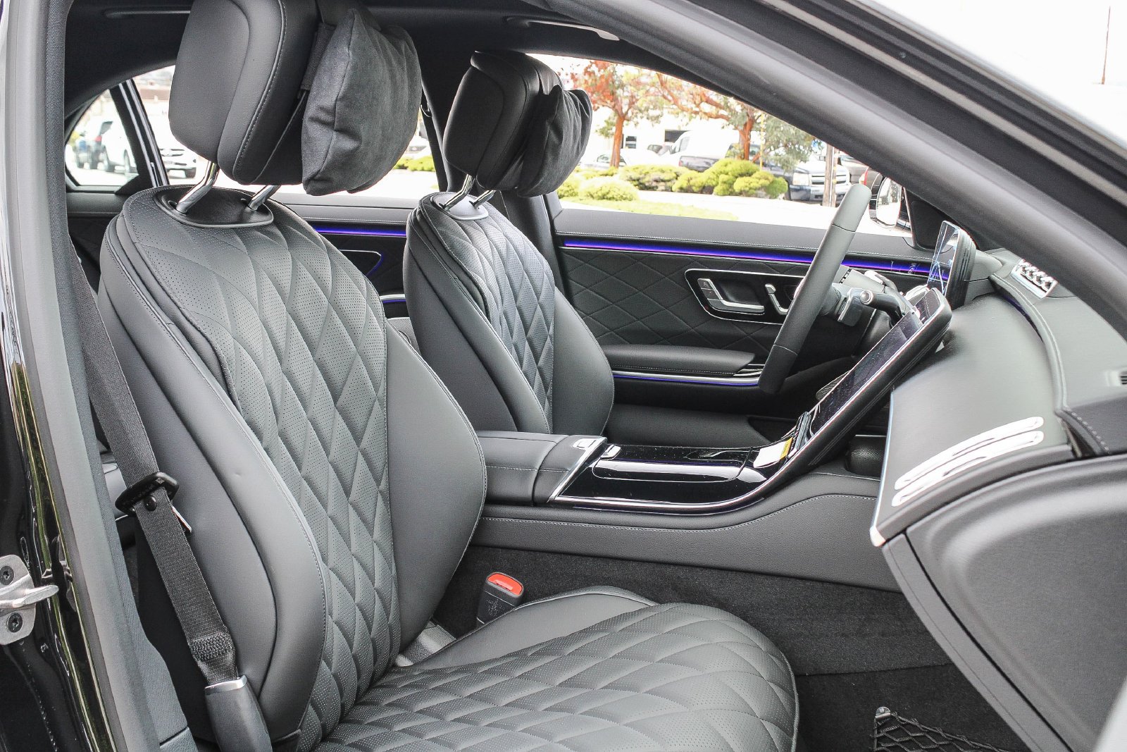 Used 2025 Mercedes-Benz S 580 4MATIC Sedan image 16