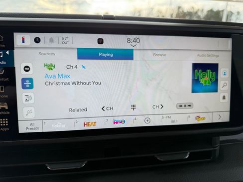 New 2026 Jeep Gladiator Sport image 19