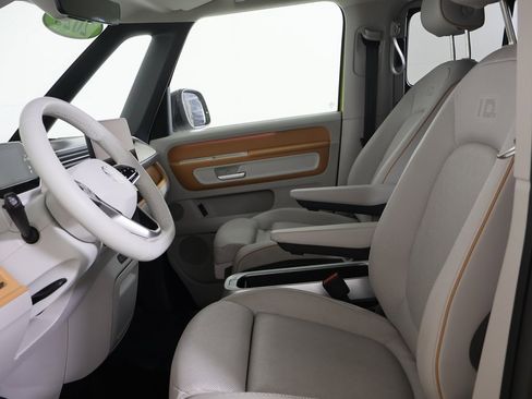 Used 2025 Volkswagen ID. Buzz 1st Edition image 23