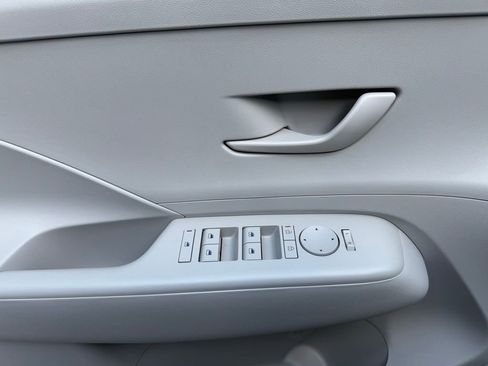 Certified 2024 Hyundai Kona SEL FWD image 12