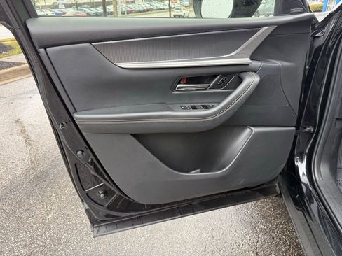 Used 2024 MAZDA CX-90 3.3 Turbo w/ Premium Package image 17