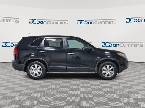 Used 2012 Kia Sorento FWD image 9