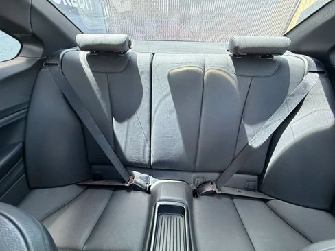 Used 2015 BMW M235i Coupe RWD image 19