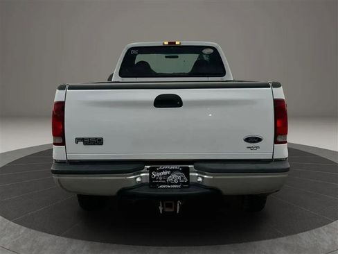 Used 2000 Ford F350 Lariat image 4