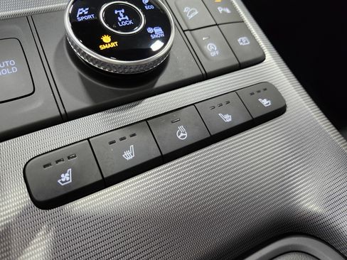 Used 2025 Hyundai Palisade Calligraphy image 12