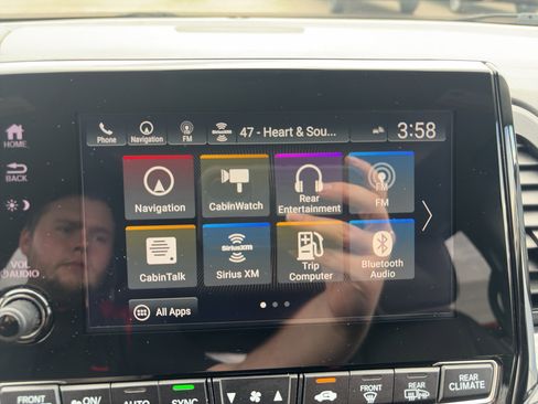 Used 2023 Honda Odyssey Elite image 19