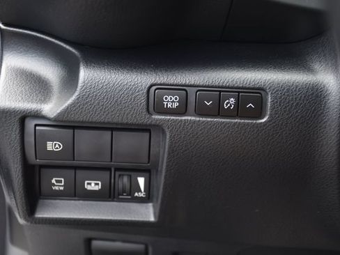 Used 2025 Lexus IS 500 w/ Accessory Package 2 RWD image 21