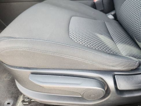 Certified 2023 Kia Sportage LX image 10