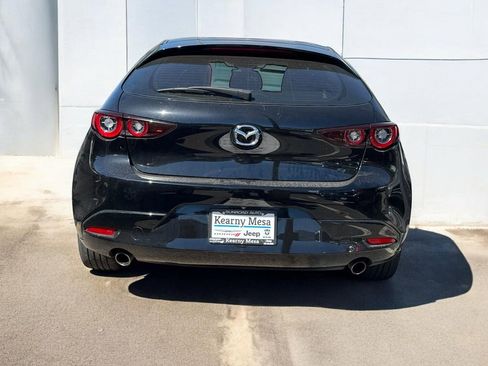 Used 2022 MAZDA MAZDA3 s image 4