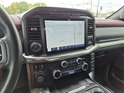 Certified 2022 Ford F150 Lariat w/ Equipment Group 502A High AWD/4WD image 14
