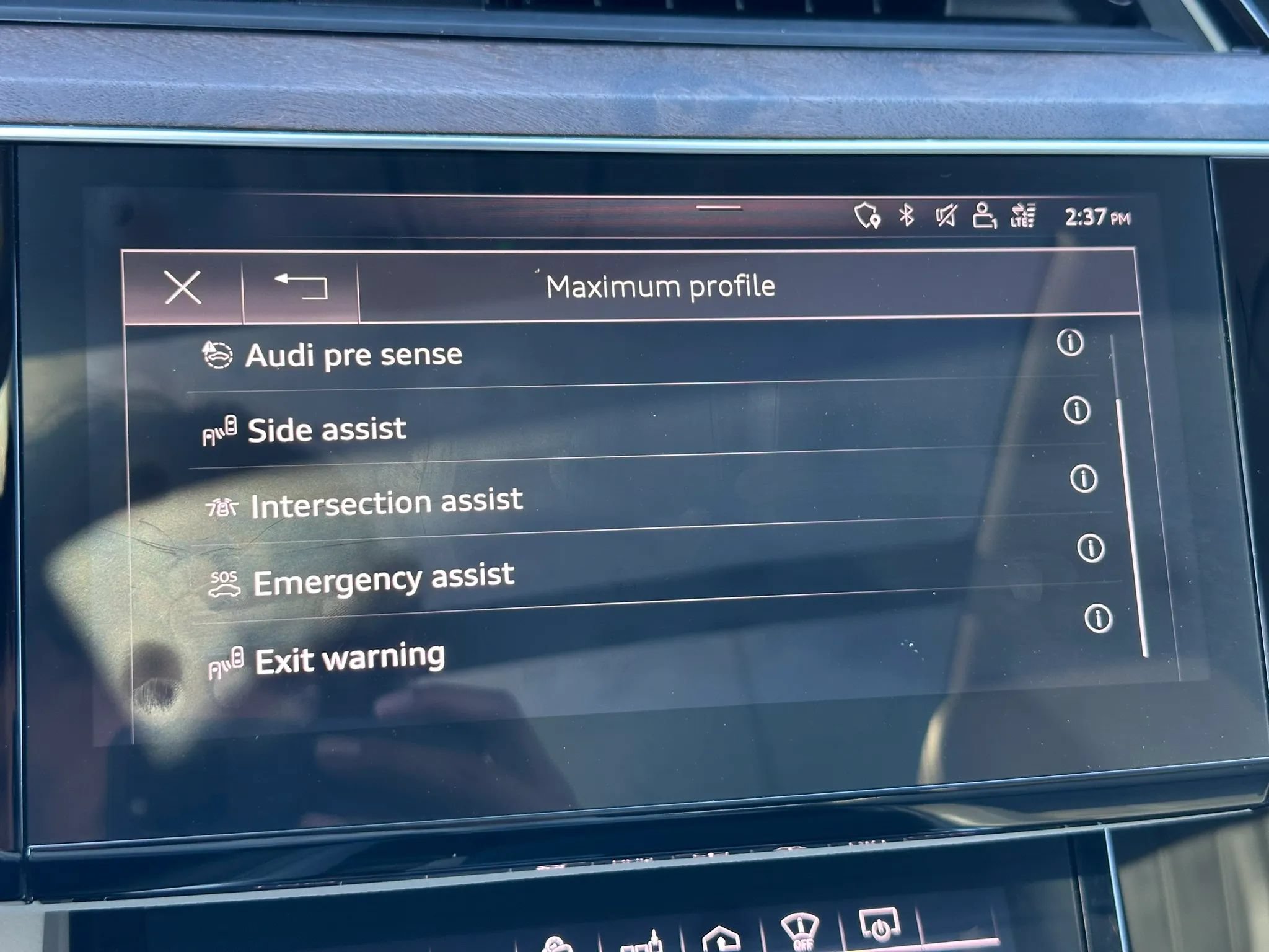 Used 2019 Audi e-tron Prestige AWD/4WD image 51