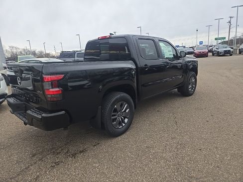 New 2026 Nissan Frontier SV image 7