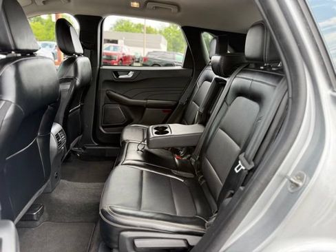 Used 2024 Ford Escape Platinum AWD/4WD image 15