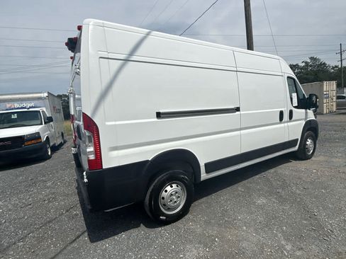 Used 2023 RAM ProMaster 2500 FWD image 16