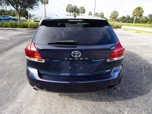 Used 2015 Toyota Venza XLE w/ XLE Premium Package FWD image 5