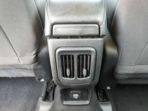 Used 2021 Jeep Compass Sport w/ Cold Weather Group image 28