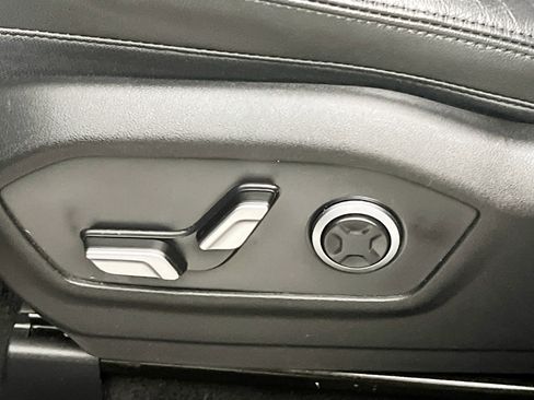 Used 2024 Hyundai Santa Fe Limited FWD image 15