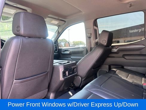 Used 2022 GMC Sierra 1500 SLT RWD image 16