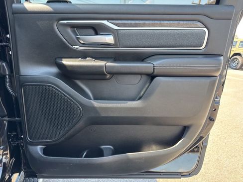 Used 2019 RAM 1500 Big Horn image 16