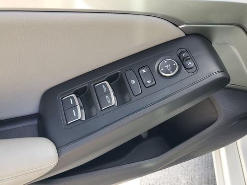 Certified 2025 Acura Integra FWD image 20