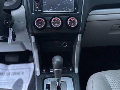Used 2014 Subaru Forester 2.5i Limited image 17