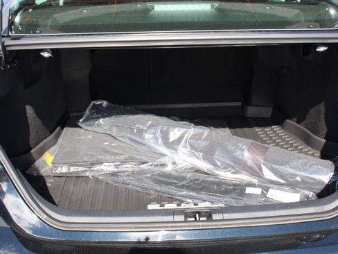 Certified 2025 Toyota Camry XLE image 15