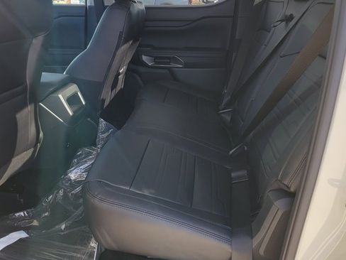 New 2025 Ford Ranger Lariat w/ FX4 Off-Road Package image 7