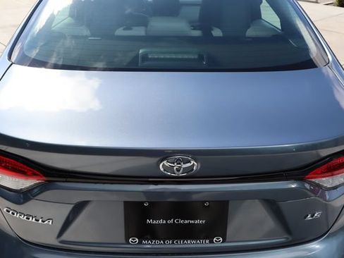 Used 2025 Toyota Corolla LE FWD image 18