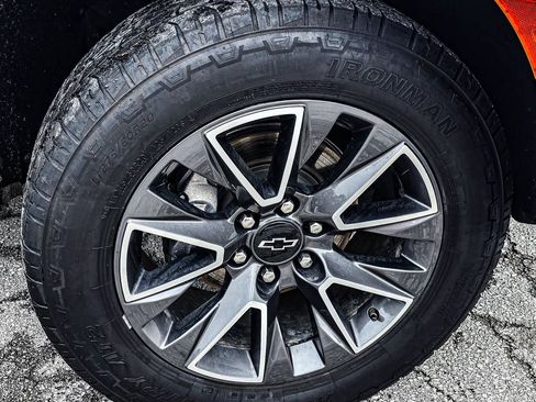 Certified 2023 Chevrolet Tahoe Z71 AWD/4WD image 7