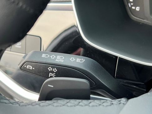 Certified 2025 Audi Q3 2.0T Premium Plus w/ Premium Plus Package image 36