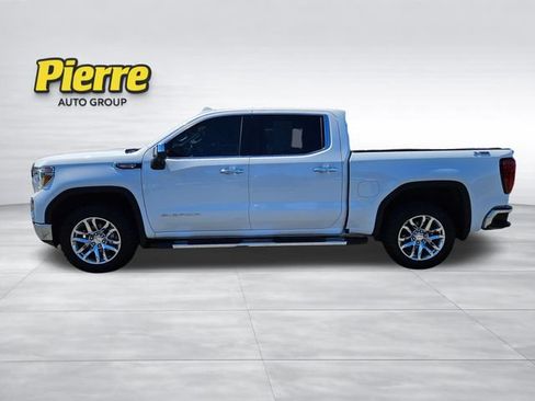 Used 2022 GMC Sierra 1500 SLT w/ SLT Premium Plus Package AWD/4WD image 2