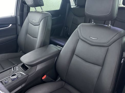 Certified 2024 Cadillac XT5 Premium Luxury image 12
