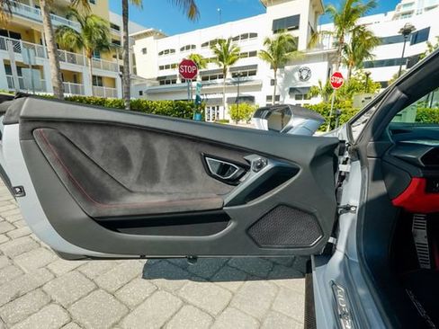 Used 2015 Lamborghini Huracan LP 610-4 AWD/4WD image 55