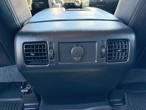 Used 2019 Toyota Tundra Limited w/ Limited Premium Package AWD/4WD image 21